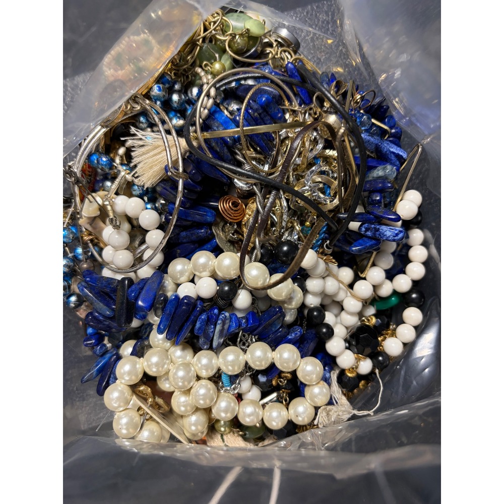 Vintage Costume Jewelry Craft Lot Mixed Beaded Estate Pieces 2lb 8.7oz Bulk
